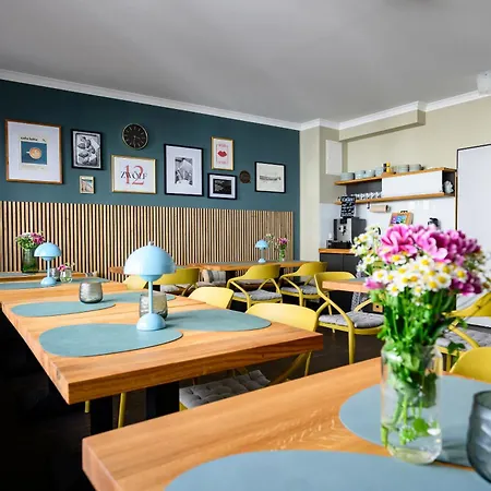 Ξενοδοχείο The 4*