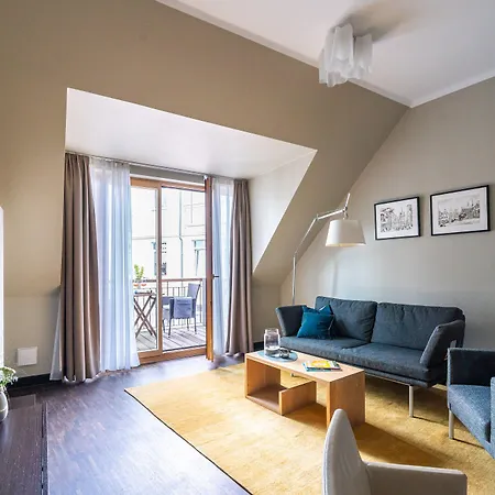 The Ξενοδοχείο