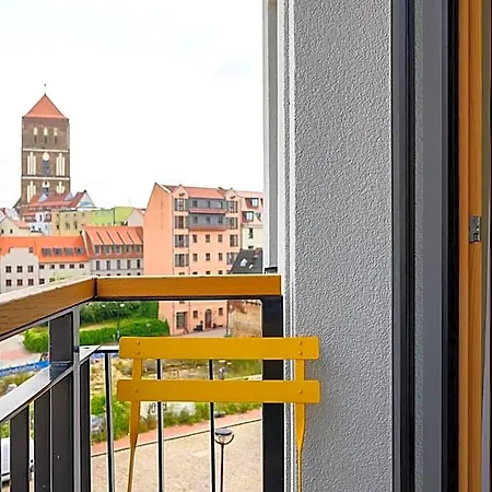 Hotel The 4*